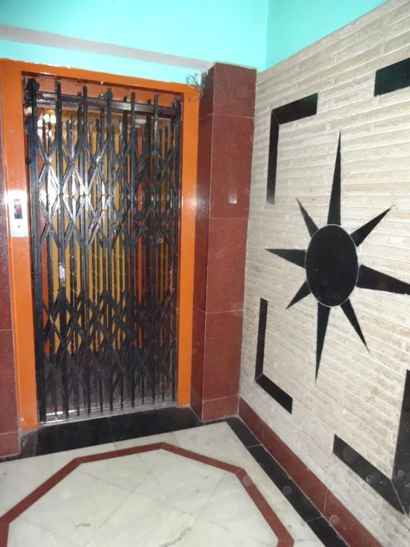 Ajatsatru Hotel Gajá Kültér fotó